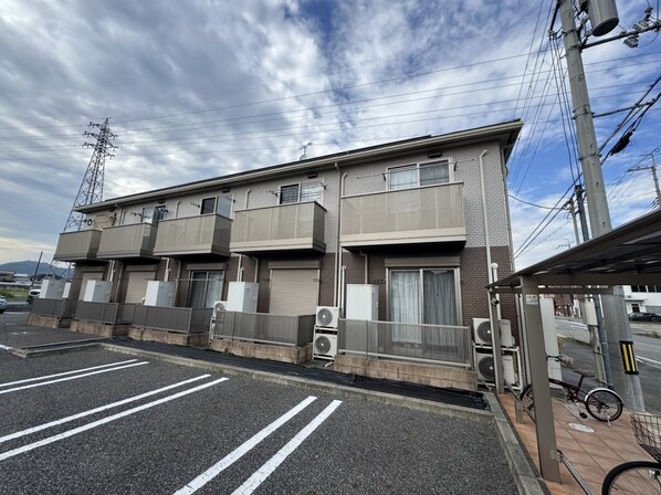 マ・メゾンKの物件外観写真